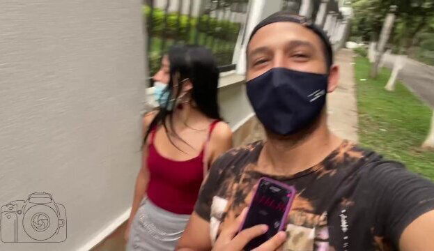 Tomo control juguete justamente carros comienzan llegar