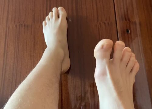 Sexy Male Feet