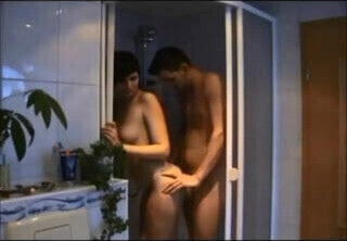 Amateur brunette fucked shower