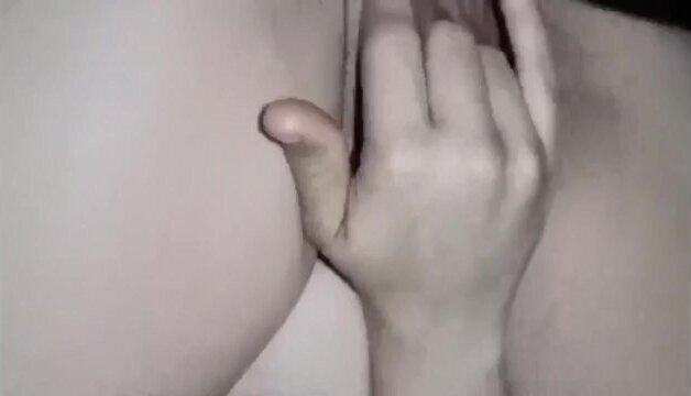 Wife’s First Squirt on BBC Bull 