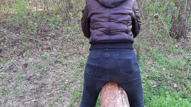 Кончаю одежде бревно IkaSmokS