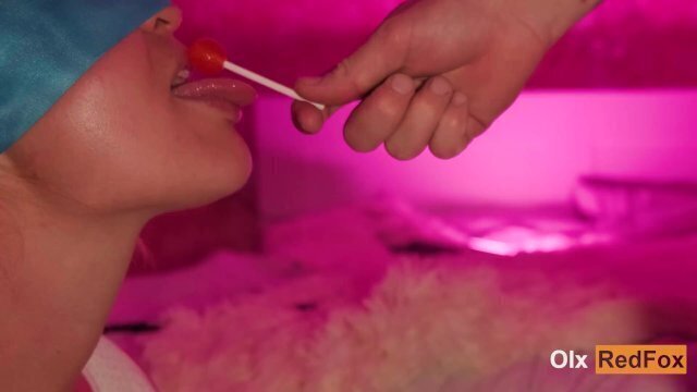 Stepbrother fooled with guess taste game