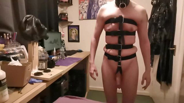 4eyed loser trying dance seductively your amusement make horny.