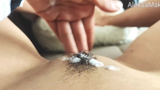  Masturbates Hairy Pussy closeup