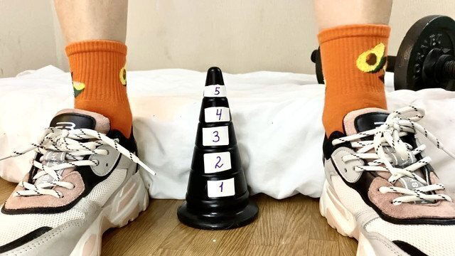 Challenge, deep cone Little Nika