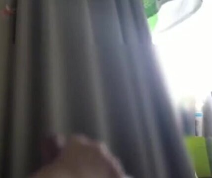 朝勃ちからの射精！　朝一発目は濃厚だね♪