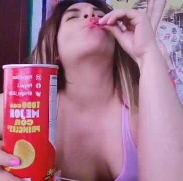 VORE PRINGLES DEBORA
