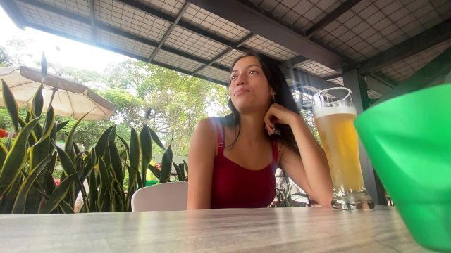 share drinks with some friends boyfriend trap with vibrator