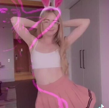 Naughty TikTok Compilation Blonde Aussie Spinner Slut Shows