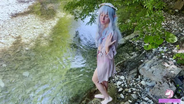 Beautiful forest gets pussy orgasm around Rivendell