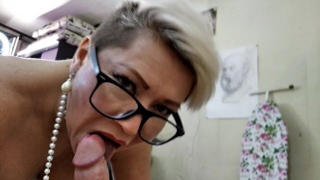 Come suck dick, kinky Queen! Only blowjob mature russian mommy! POV!