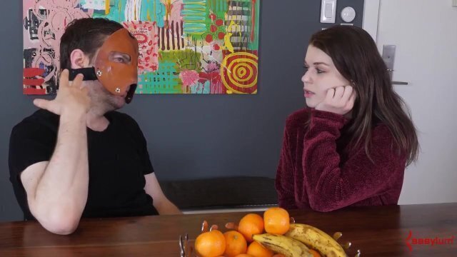 Fetish chatting behind scenes