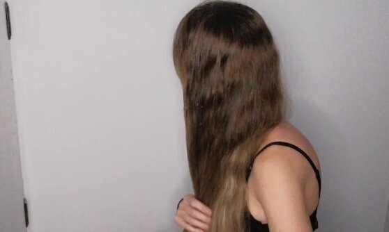 give milk friend's hair comb hair