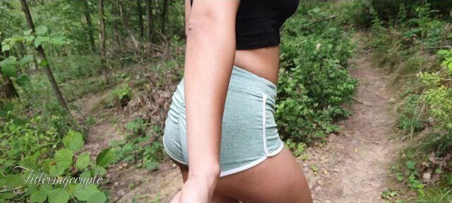 Baise risqué nature fait surprendre (corps sublime)