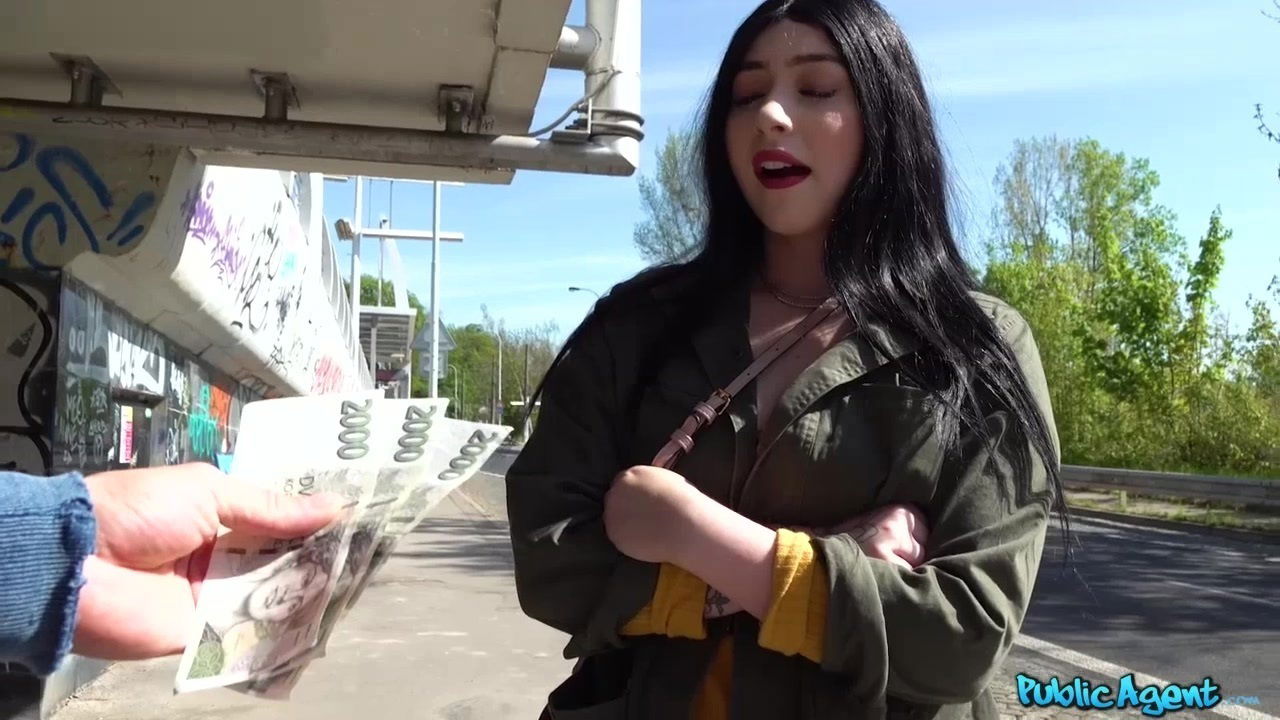 Suburbian pussy fuck with Amilia Onyx Dyor