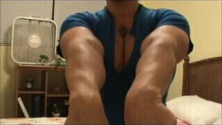 Muscle Girl to Big for her Shirt