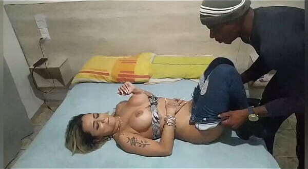 sequestrada bandido obrigou fuder Izabela Pimenta Will Mastro Gustavo Asbach