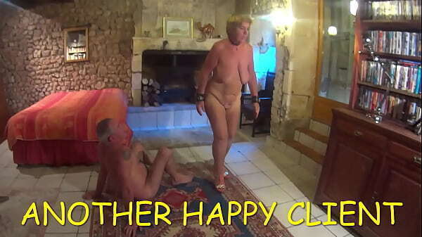 Suzi professional pleasure provider.