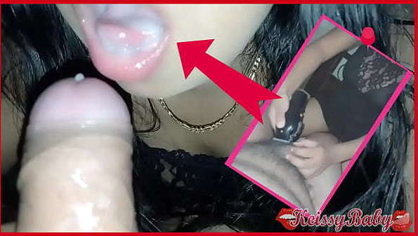 Quieres Chupe? pregunta prima luego pido ayuda para rasurarme polla. Termina trag&aacute_ndose semen.