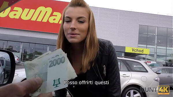 HUNT4K. soldi ninfa abbagliante all'_aperto ricco sconosciuto