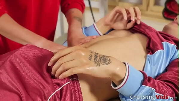 Masseur giving handjob client