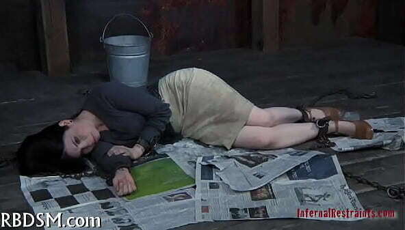 Zealous vibrator hottie