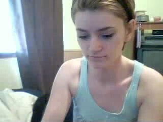 Yummy MILF masturbating