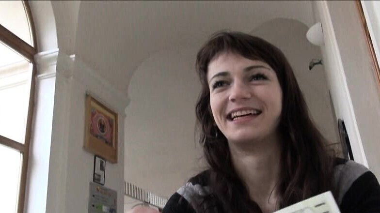 Super tight Czech slut Aimee Ryan banged money