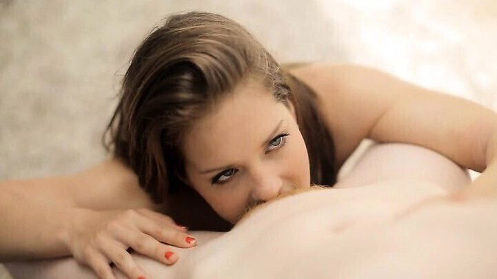 sweet teenies Rossy Bush Dominique intimate lesbosex