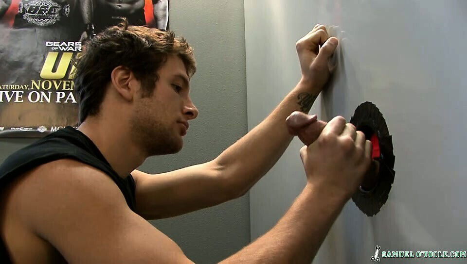 These dudes bringing location photo shoot.