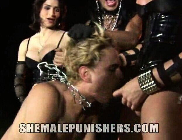 Mistresses Adriana, Allana, Nicolly begin session