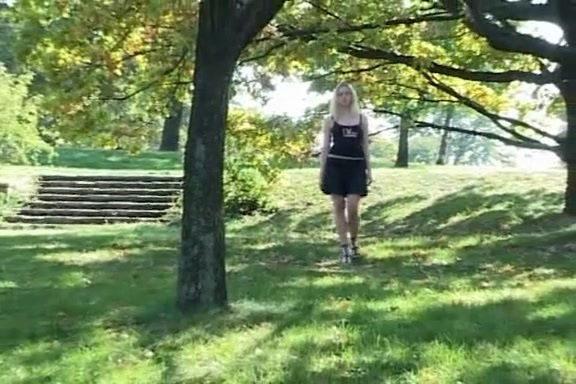 Fabulous flashing video with public scenes 5