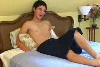 Cute Twink Enjoying Banana