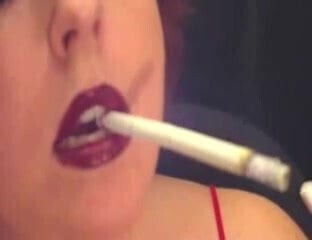 Hot Mature Solo Smoking and Dangling 120