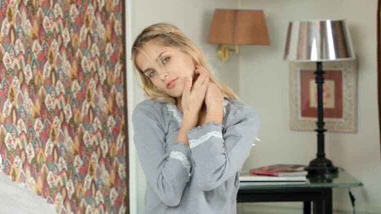 sweet sasha fingering analhole