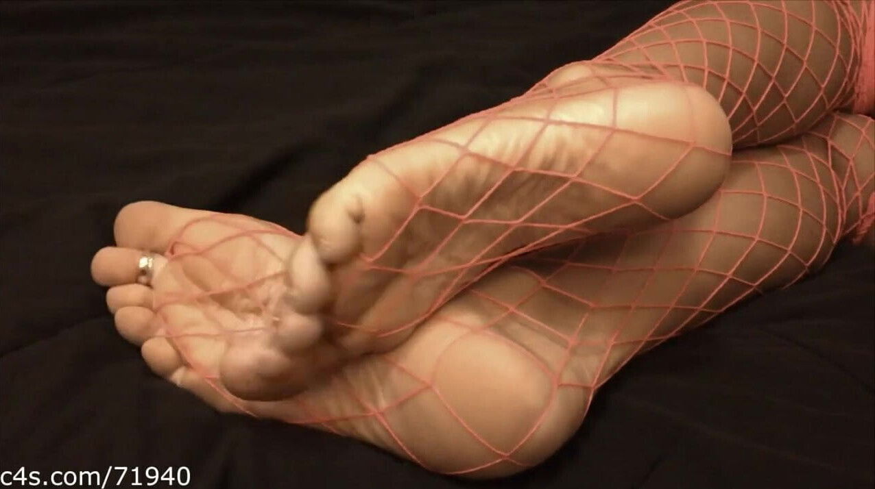 Pink fishnet feet & soles tease