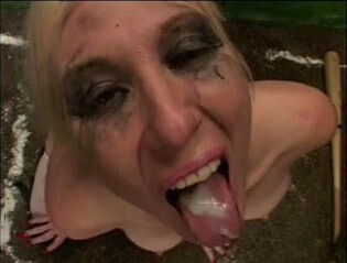 Dalny Series 21 - Cum Catcher