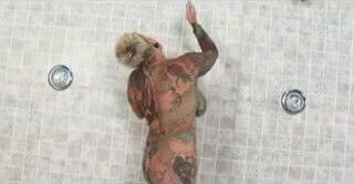 Famous Nudes poppin Tattoo Woman Gets nasty