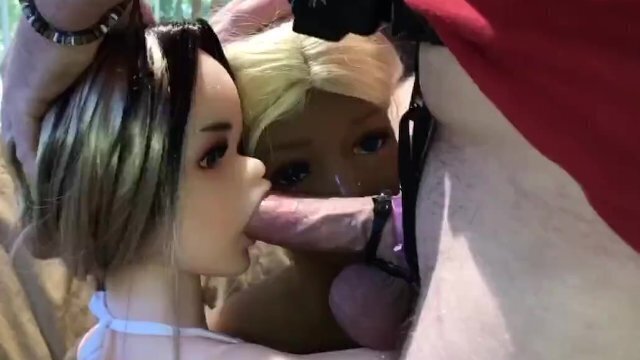 TEENS* Double Blowjob Cummed