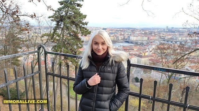 Surprises Stepson with Crazed Blonde Wants Teamed!