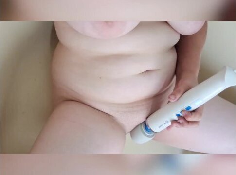 TIGHT PUSSY RIDING DILDO- INSIDE!!!