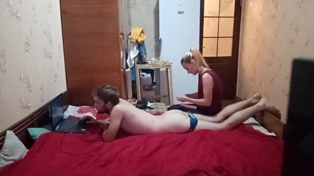 Mistress femdom fucks with huge strapon