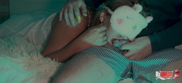 wake Stepmom from mouth!