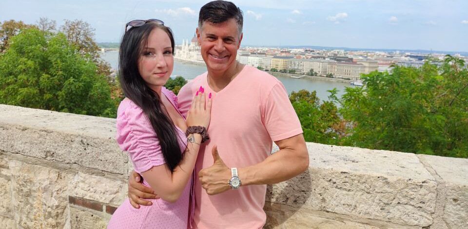 Bella Angel & Porno Dan in Nephew and His Uncle Give Pretty Teen Tour of Bootypest!