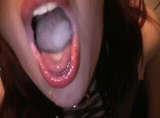 swallow feeding real cumslut