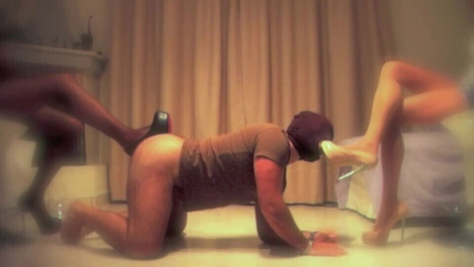 2 sexy greek mistress