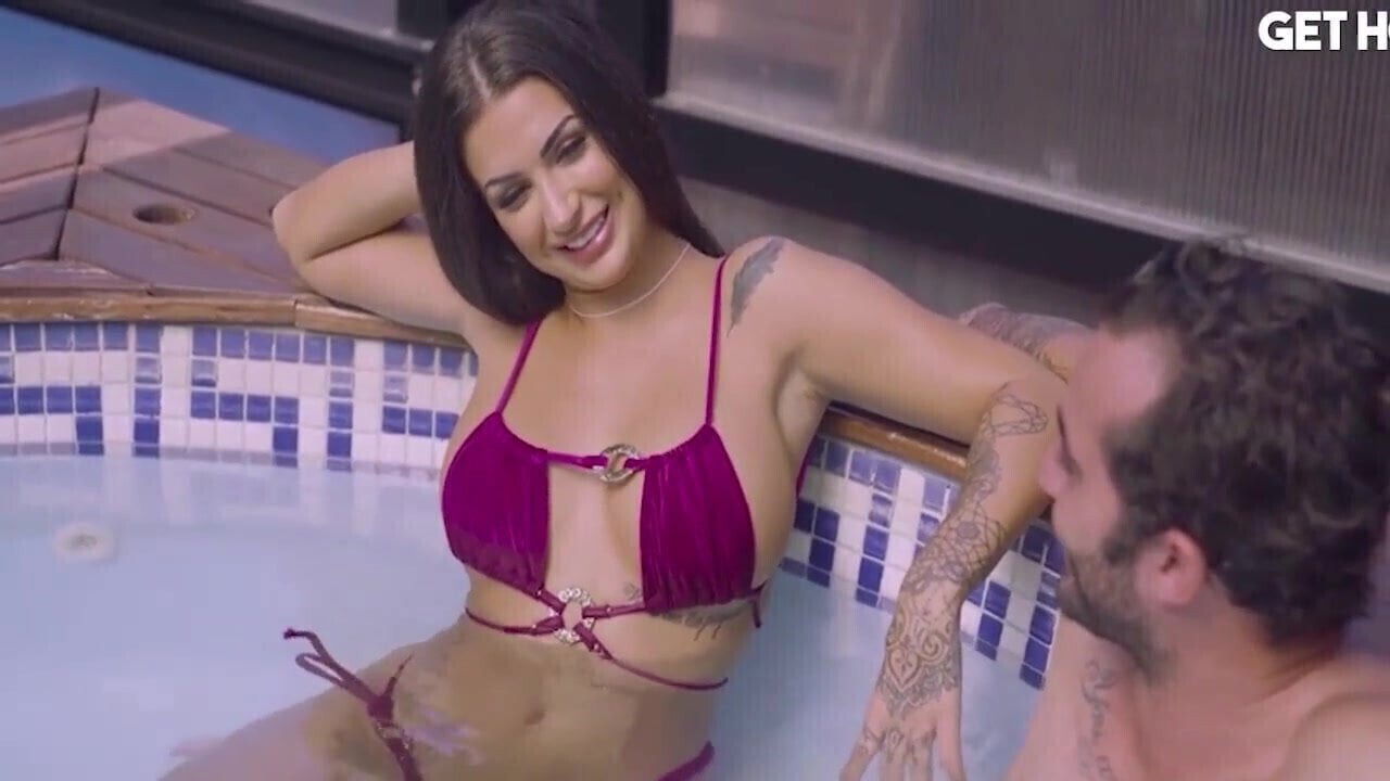 Horny Amateurs Fucking Poolside Gala