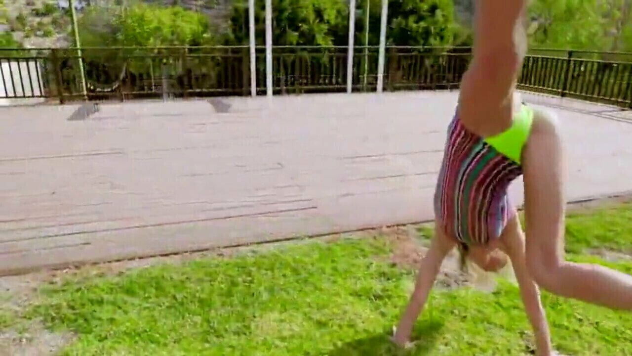 tinder slut petite pigtails stuffed with huge lesbian