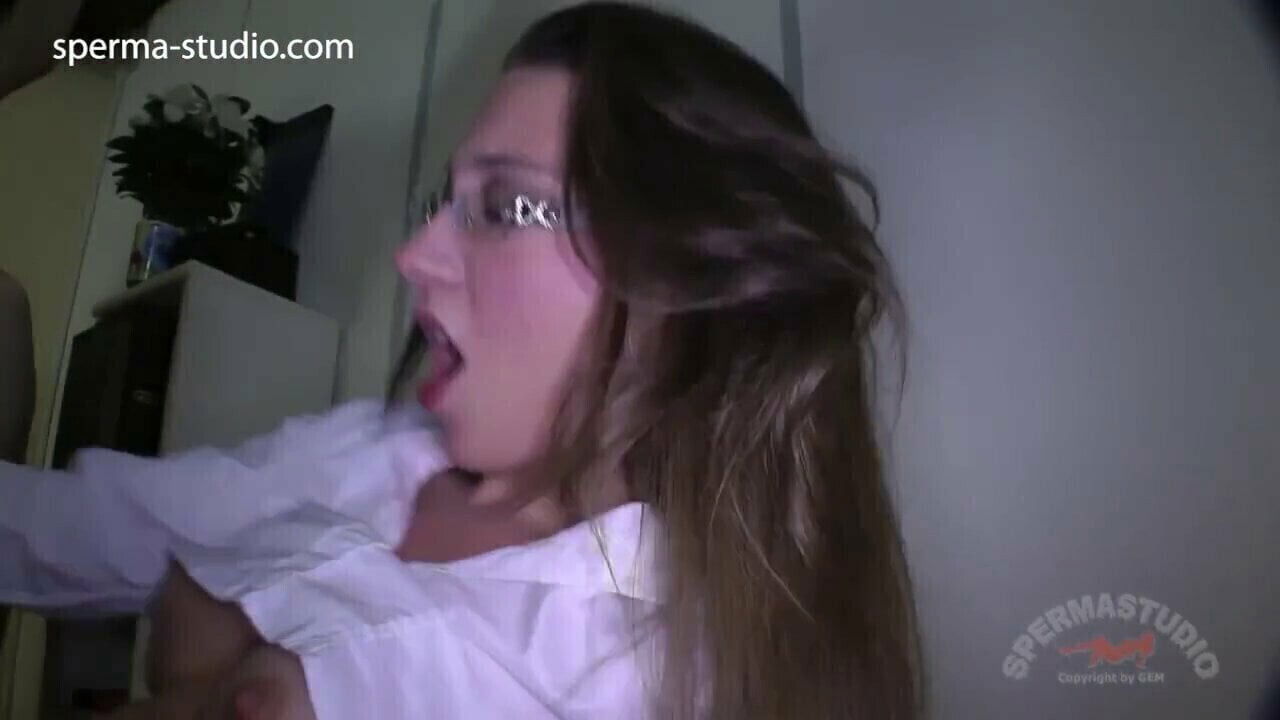 Julie Skyhigh Kinky Office Sluts 10801