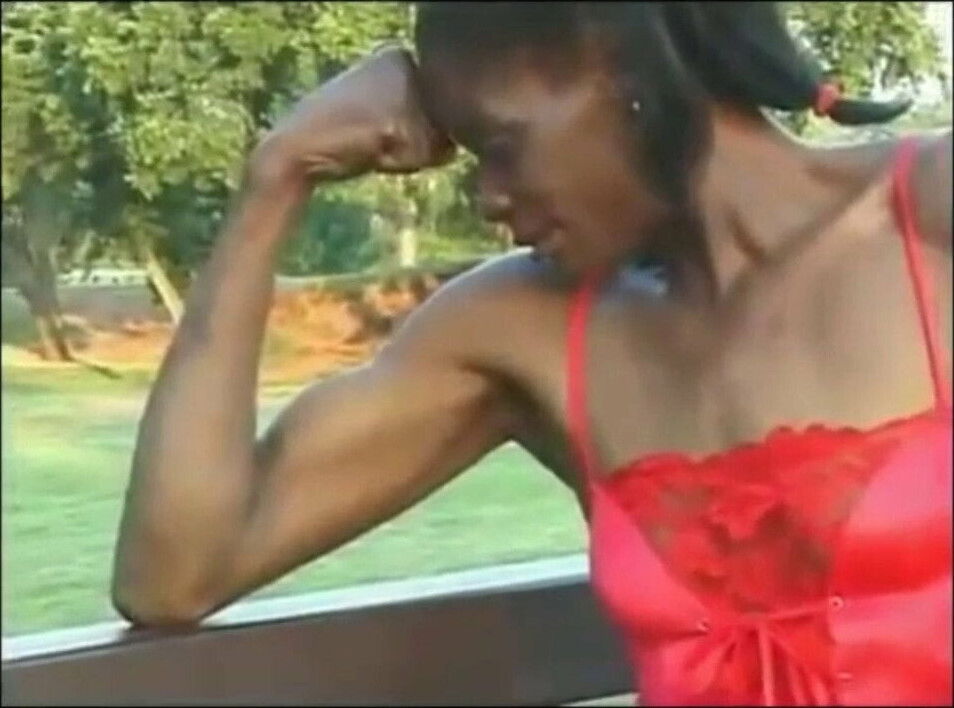 Ebony Muscle